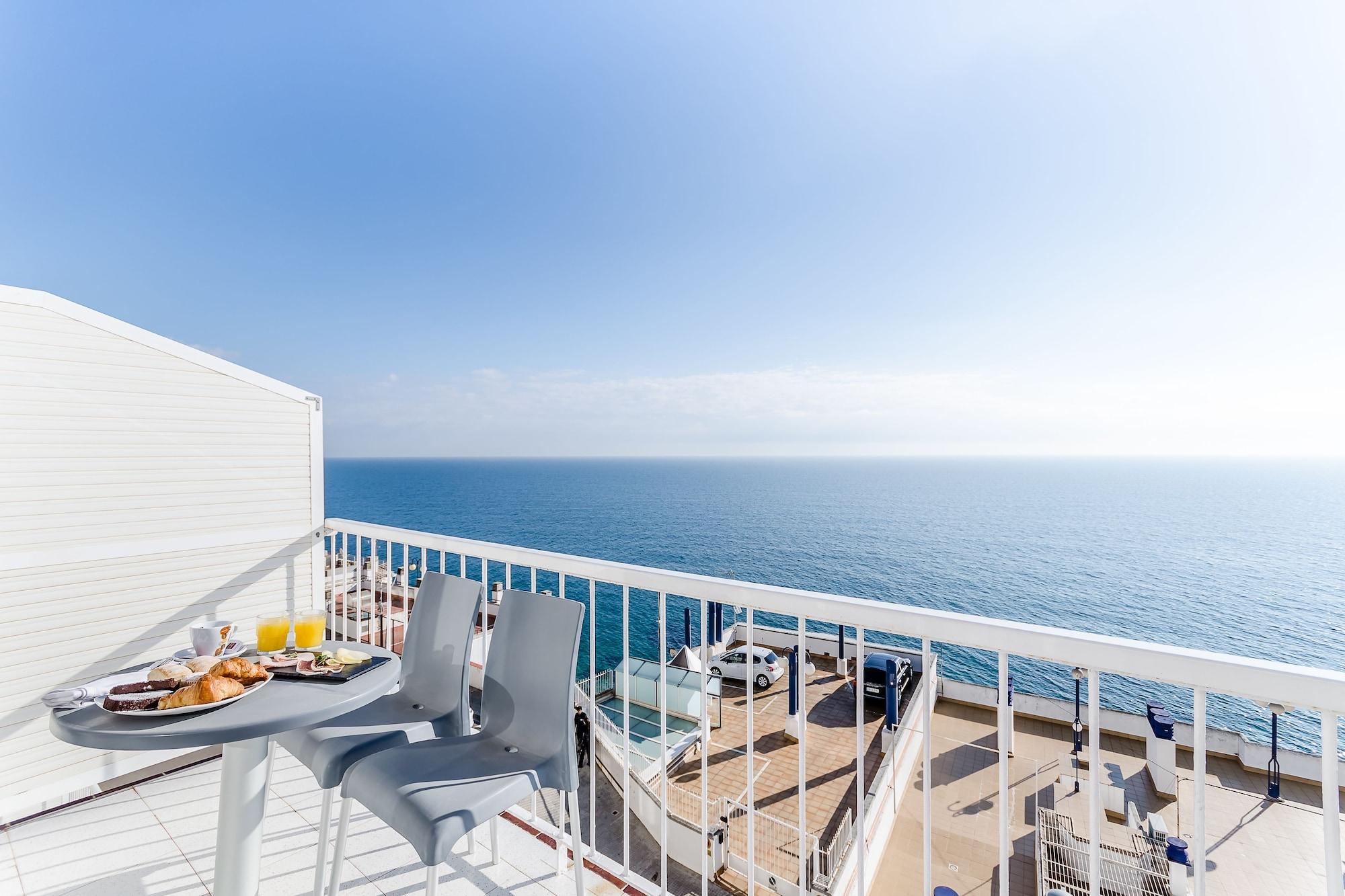Gran Sol Hotel Сан Пол де Мар Екстериор снимка