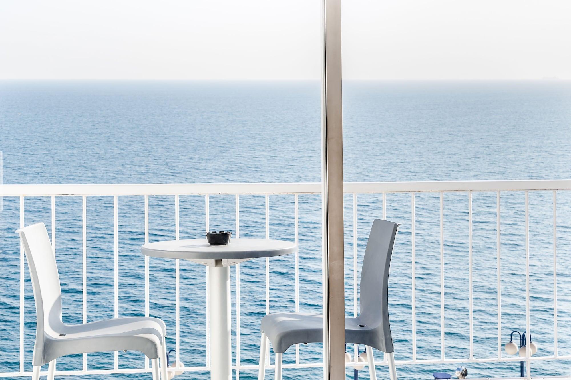 Gran Sol Hotel Сан Пол де Мар Екстериор снимка