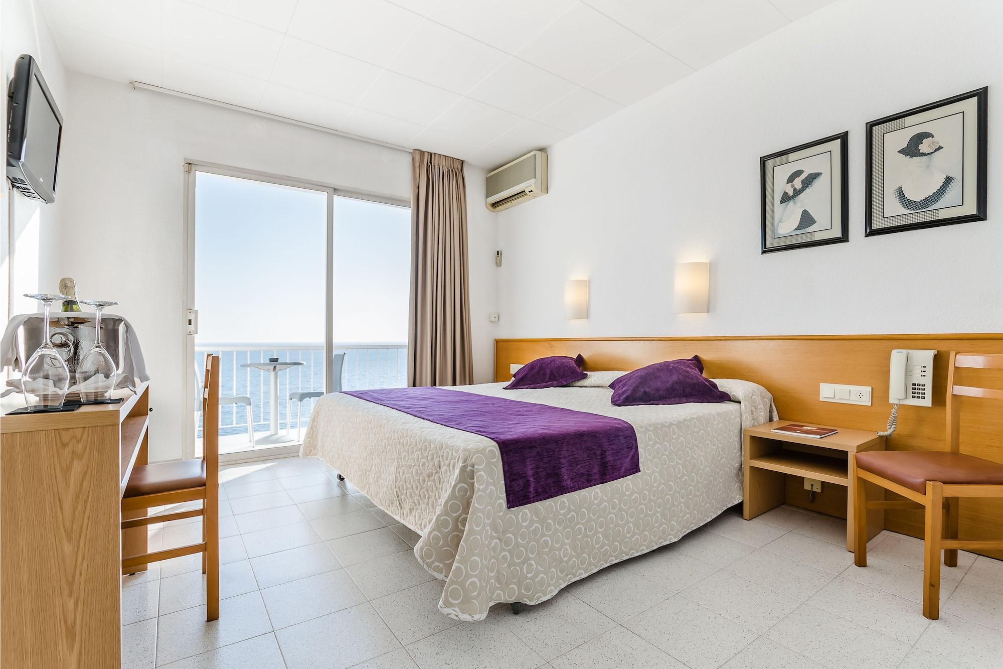 Gran Sol Hotel Сан Пол де Мар Екстериор снимка